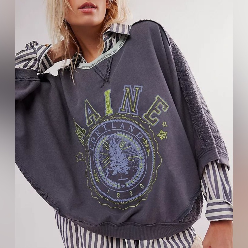 We The Free Must Have Pullover 3/4 sleeve Sweatshirt - L